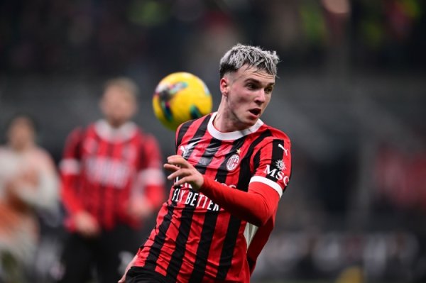 DIMA: Bournemouth cung cấp ưu đãi mới nhất A-Jimenez, chờ phản hồi cuối cùng của Milan