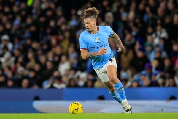 Phương tiện truyền thông Ý: Juventus có ý định cho vay tiền vệ của Manchester City Phillips trong cử