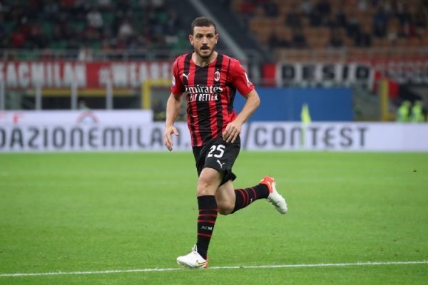 Florence: Milan là một đội hoàn toàn khác mùa trước, Allegri biết cách giành chức vô địch Serie A